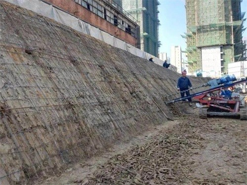 红花岗建筑边坡支护